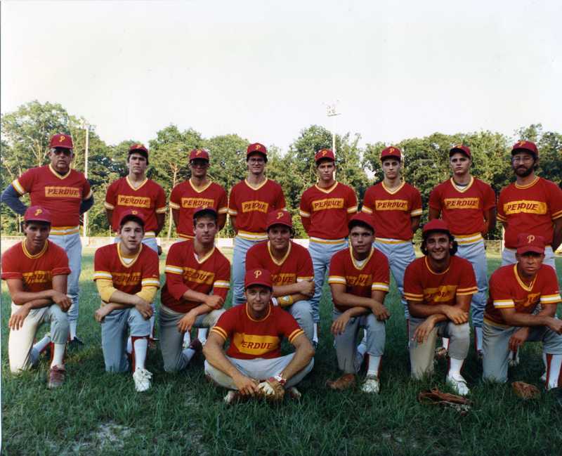 51 - 1987 Perdue Team.jpg
