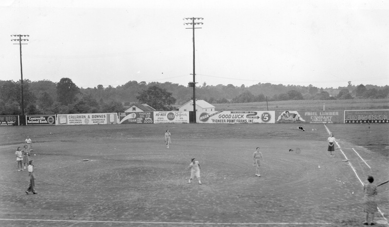 18 - Centreville Team.jpg